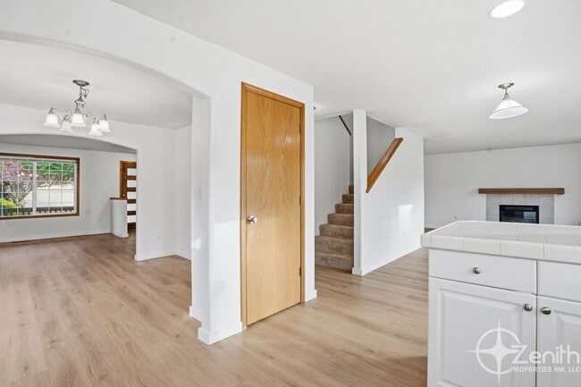 Photo - 10516 NE 113th Ave