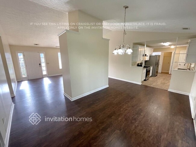 Photo - 4004 Daylily Way