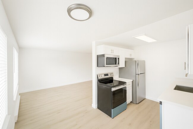 Photo - Meadowbrook Apartments