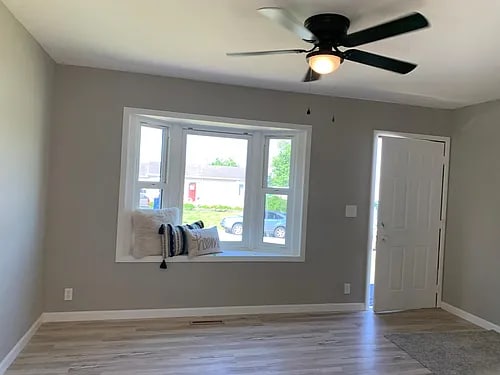 Photo - 7653 S 41st St