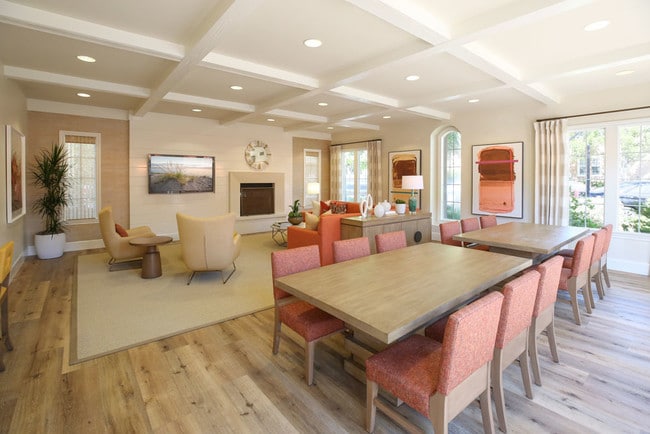 Photo - Bordeaux Apartment Homes