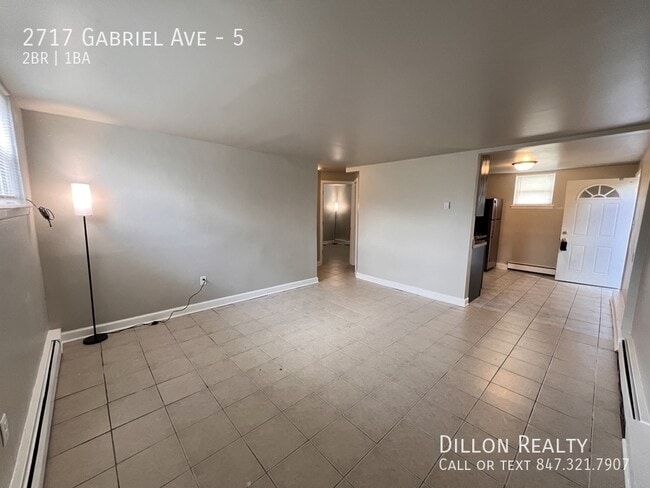 Photo - 2717 Gabriel Ave Unit 5