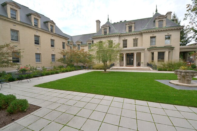 Photo - 4200 Pine St Condo Unit 301