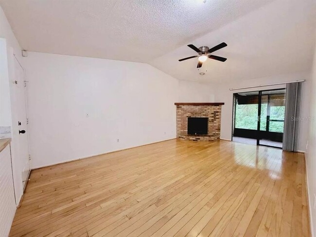 Photo - 1708 Foxhall Cir