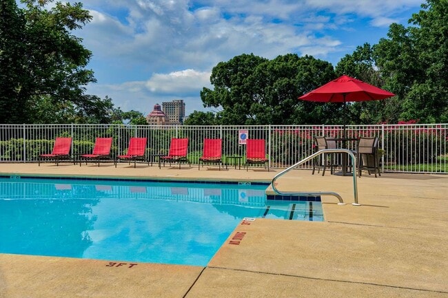 Piscina - Woodberry Apartments