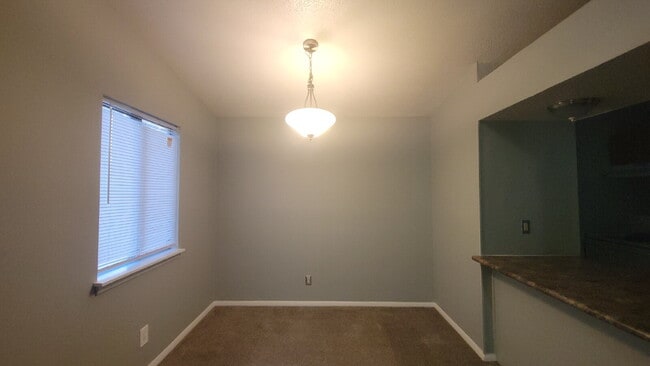 Photo - 900 Candlewood Dr NW Unit D