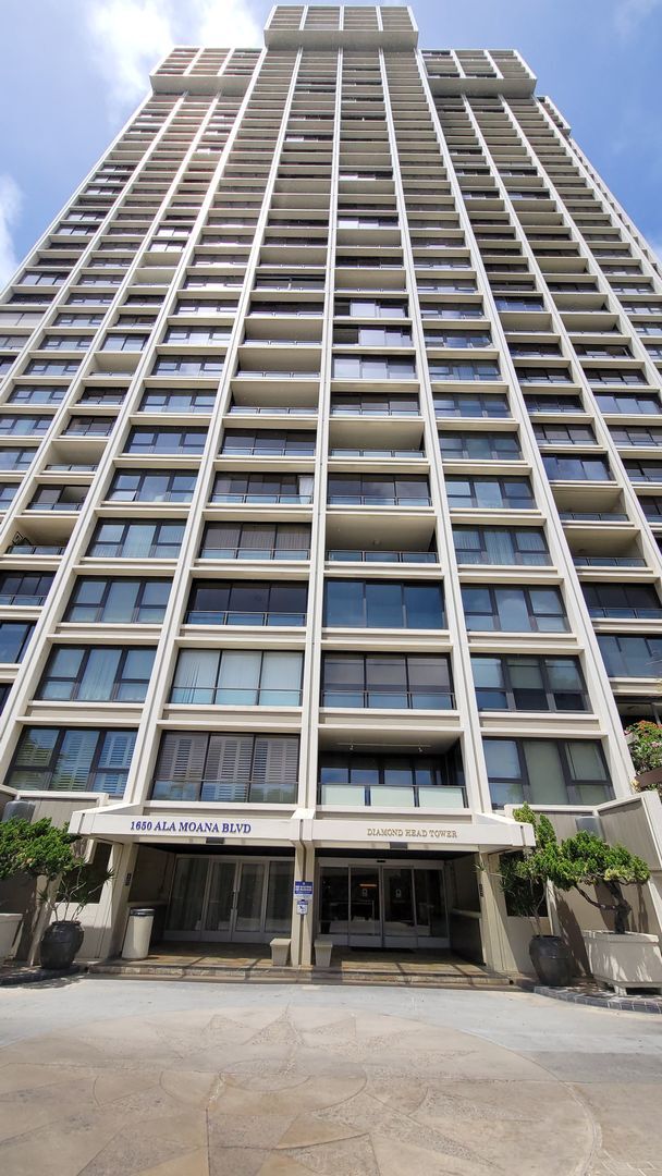468C x - 468C x Apartment Unit Yacht Harbor Towers #513
