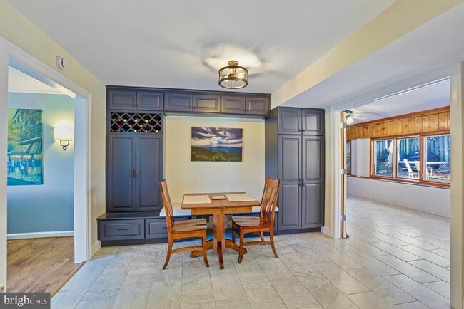 Photo - 4402 Medford Dr