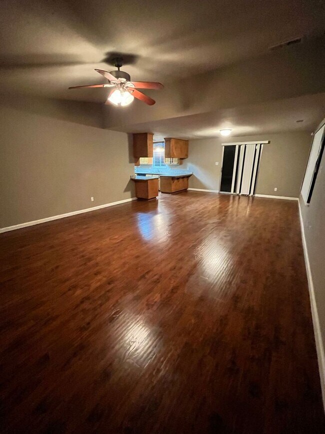 Photo - Beautiful 3 Beds 2 Baths House