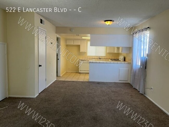 Photo - 522 E Lancaster Blvd Unit C
