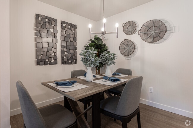 2BR, 1BA - The York 1