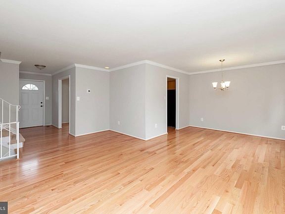 Photo - 5307 Greenough Pl