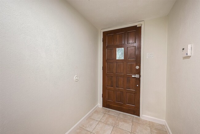 Photo - 16810 Sweno Ct