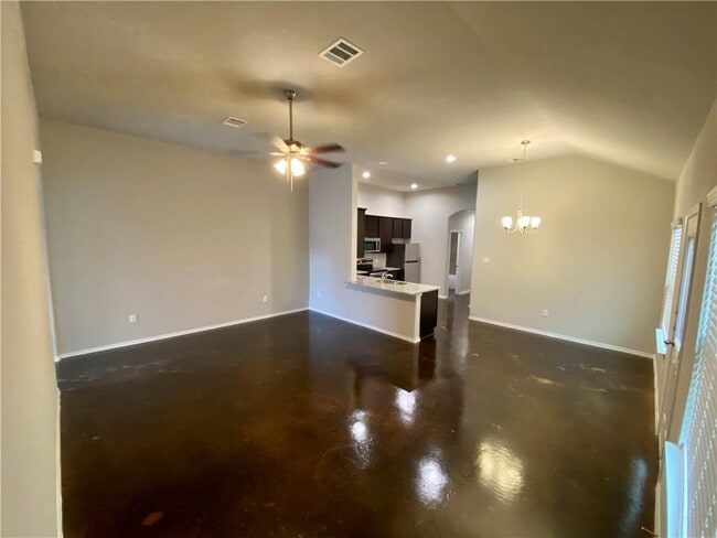 Photo - 1505 Lucille St