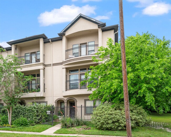 Photo - 1409 Rosedale St