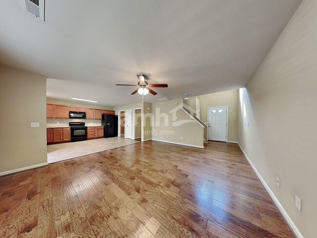 5137 Benjamin Ct