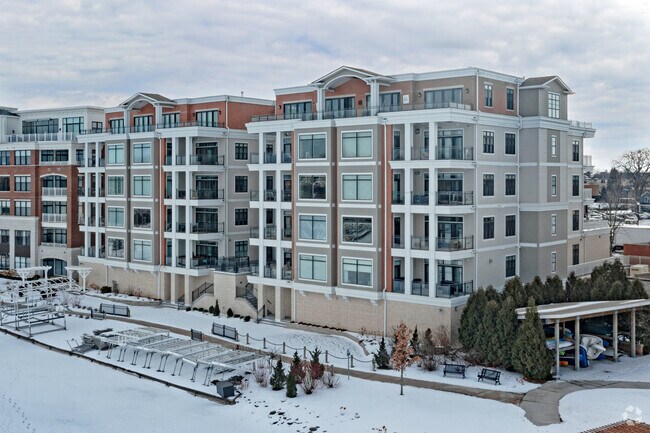 Photo - The Parc on Lac La Belle