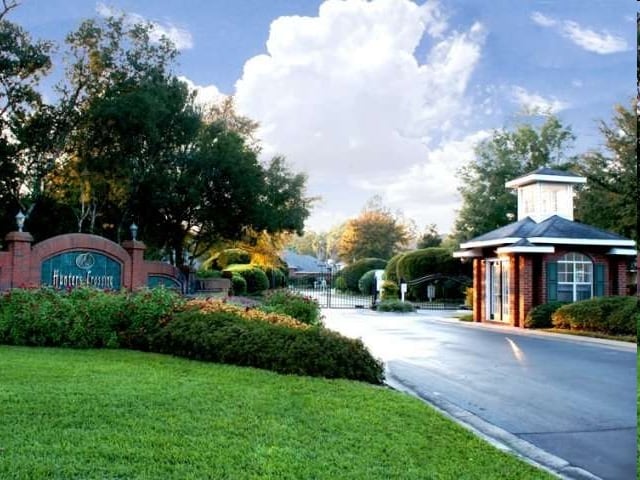 Photo - Hunters Crossing