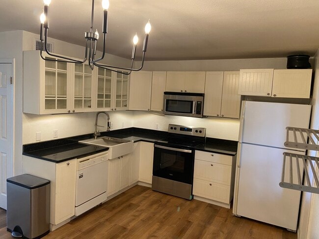 Building Photo - 1710 Utah Ave Rental