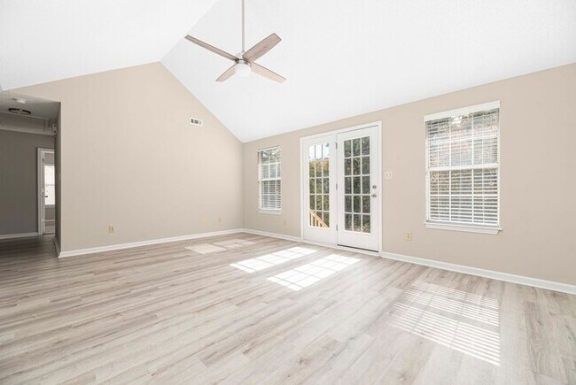 Photo - 1525 Wimbleton Woods Dr