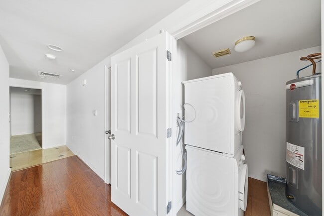 Photo - 914 Main St Unit 1108