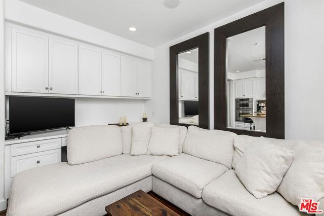 Photo - 6021 Dawn Crk