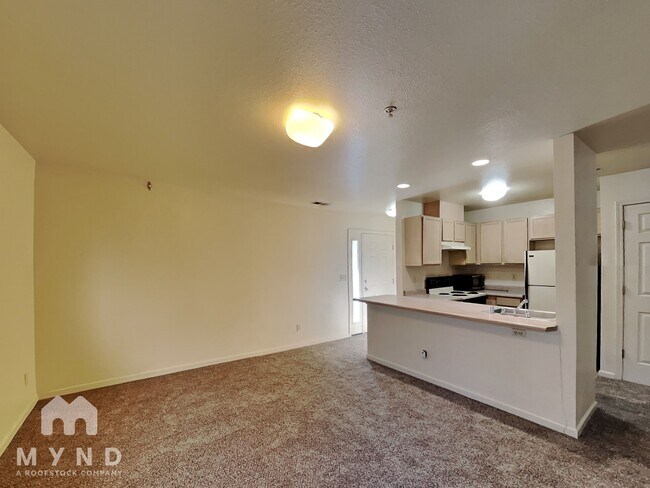 Photo - 954 Berrum Ln Unit 5
