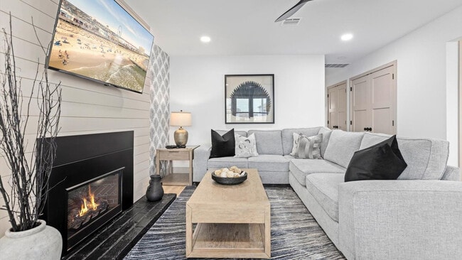 Building Photo - 3136-38 Haven Ave Unit ID1309026P Rental
