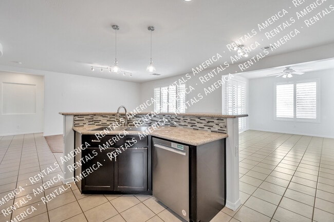 Photo - 1883 W Homestead Dr