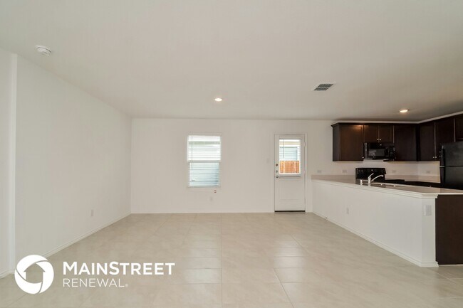 Photo - 5813 Rockrose Ln