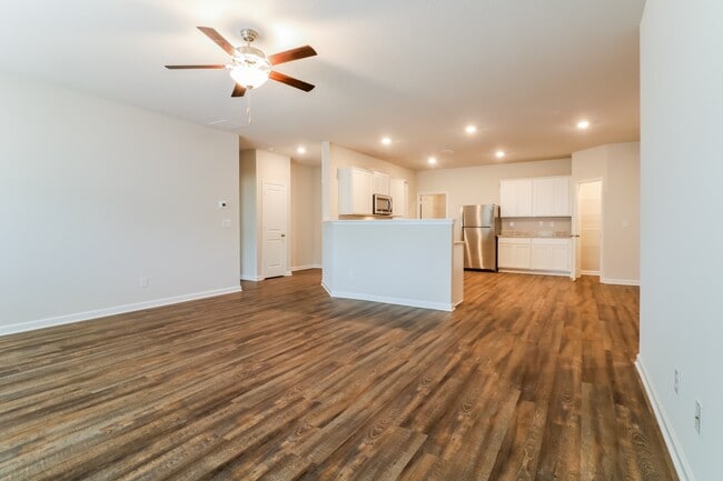 Photo - 3359 Bridgewood Dr