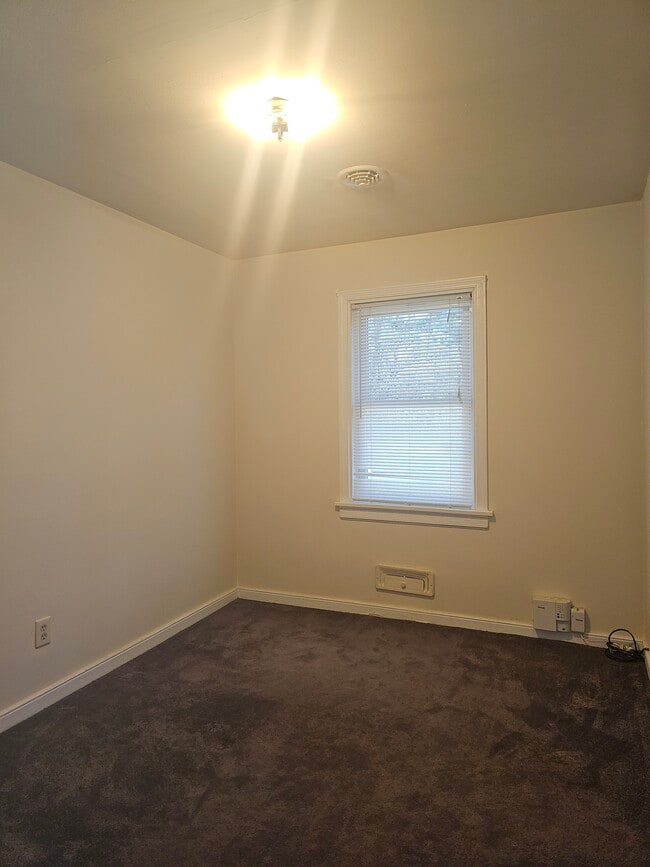 Photo - 1207 Blue Jay Ln