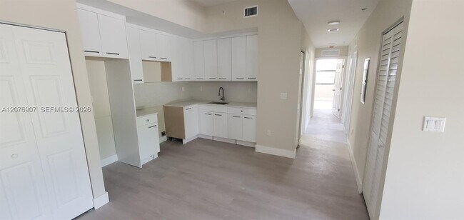 Photo - 17020 SW 104th Ave Unit 202