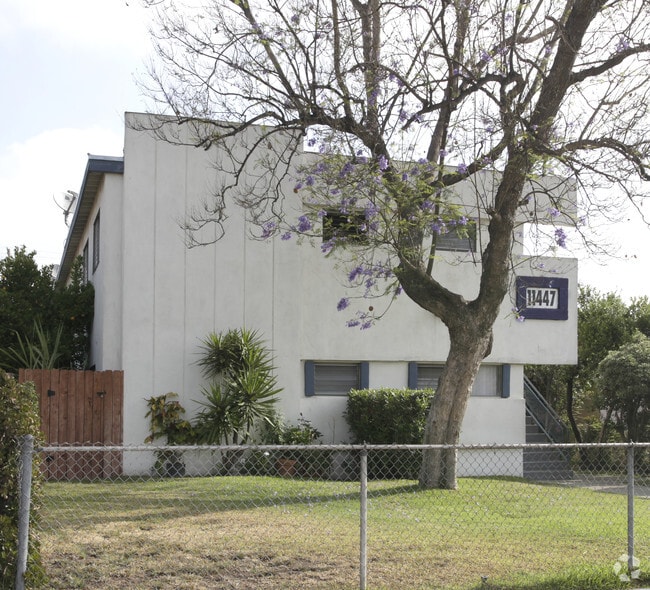 Photo - 11447 Tiara St