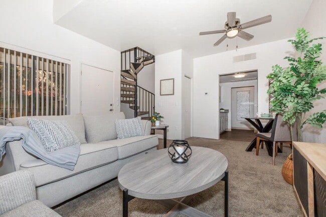 Photo - Arches at Oracle