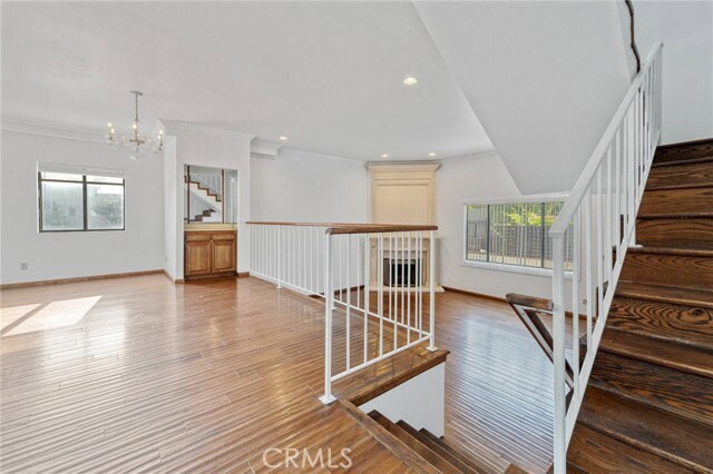 Photo - 807 N Sycamore Ave