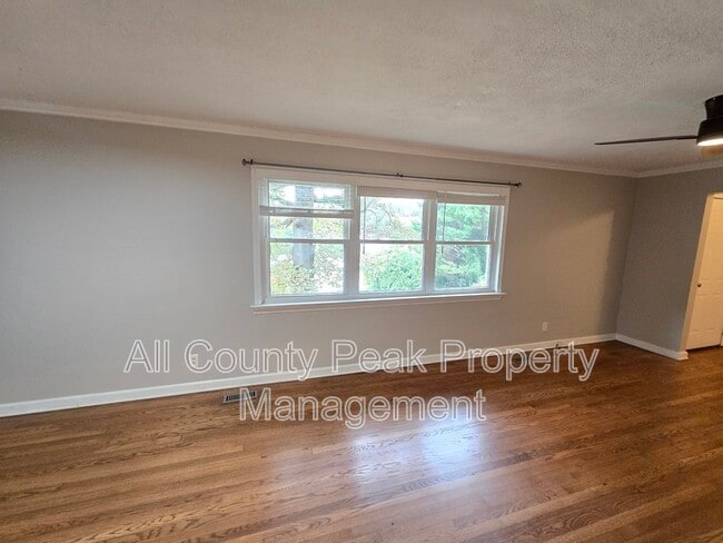 Photo - 3934 Kensington Dr