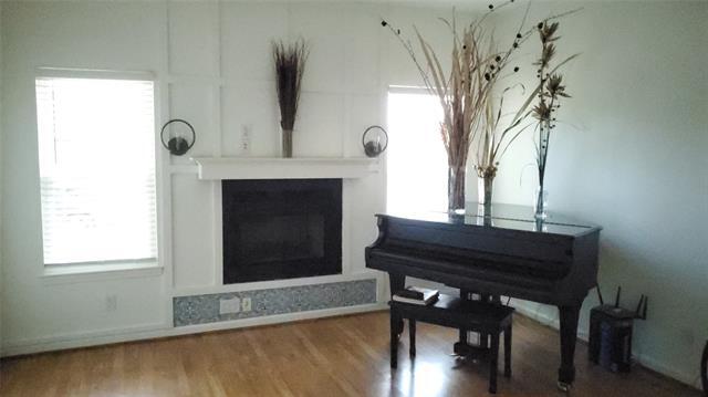 Photo - 2027 Parkside Ct Townhome
