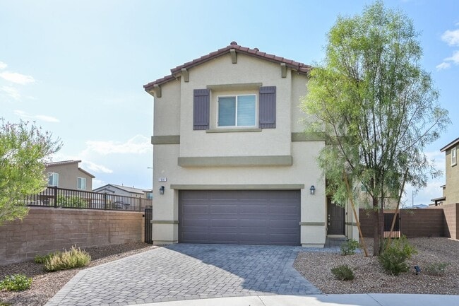 NW!! Gated!! Built 2023!!!! Corner Lot!! Low Maintenance Desert Landscape Front!! Patio & Synthet...