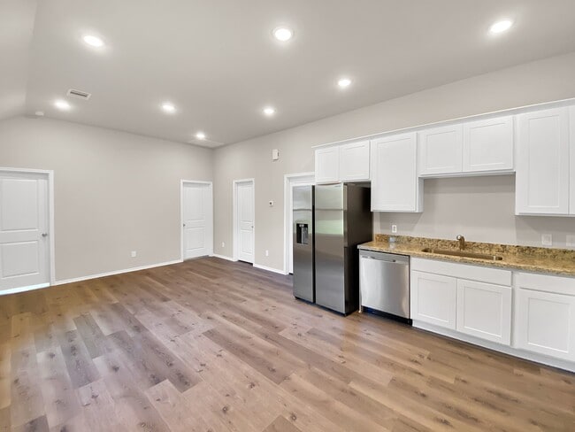 Photo - 9770 Black Gum