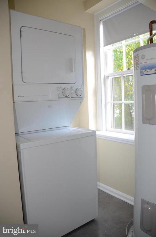 Photo - 3880 Rodman St NW Unidad C213