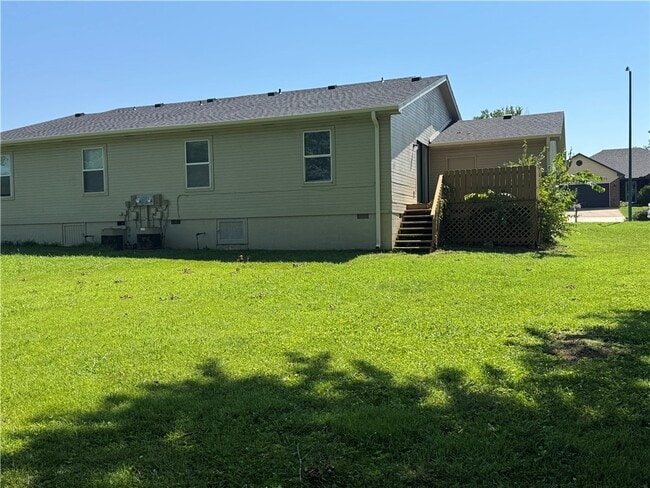 Photo - 1114 A Mockingbird Ln