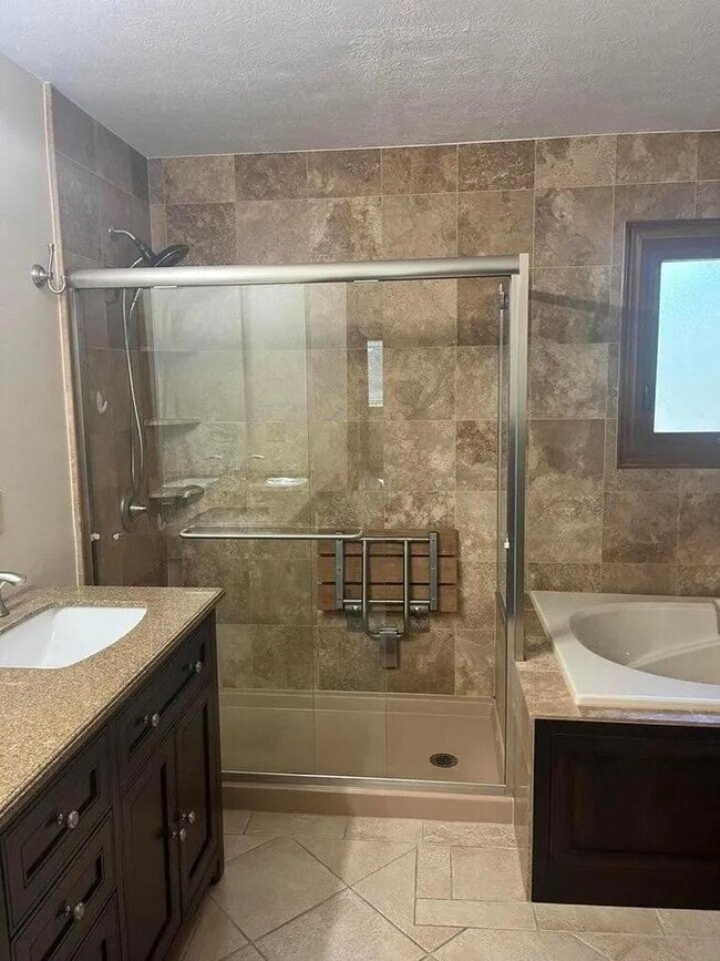 Photo - 7609 Johntimm Ct