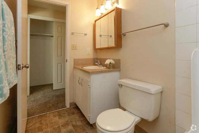 Bathroom - Talsman Apartments