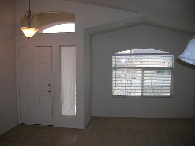 Photo - Beautiful 4 Bedroom Home in Rio Rancho