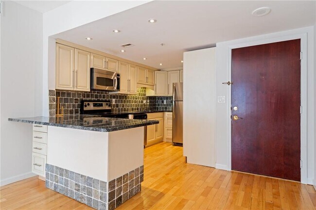 Photo - 199 14th St NE Unit 206