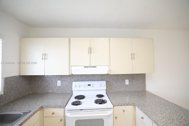 Photo - 6165 W 22nd Ct Unit 202