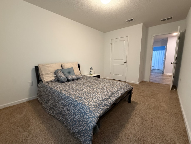 Photo - 831 Moorhen Wy