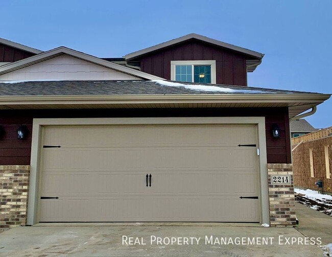 3 Bed 2 Bath in West Sioux Falls - 3 Bed 2 Bath in West Sioux Falls Casa