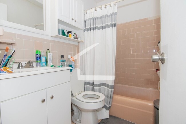 Photo - Nice 2 bed in Mission Hill